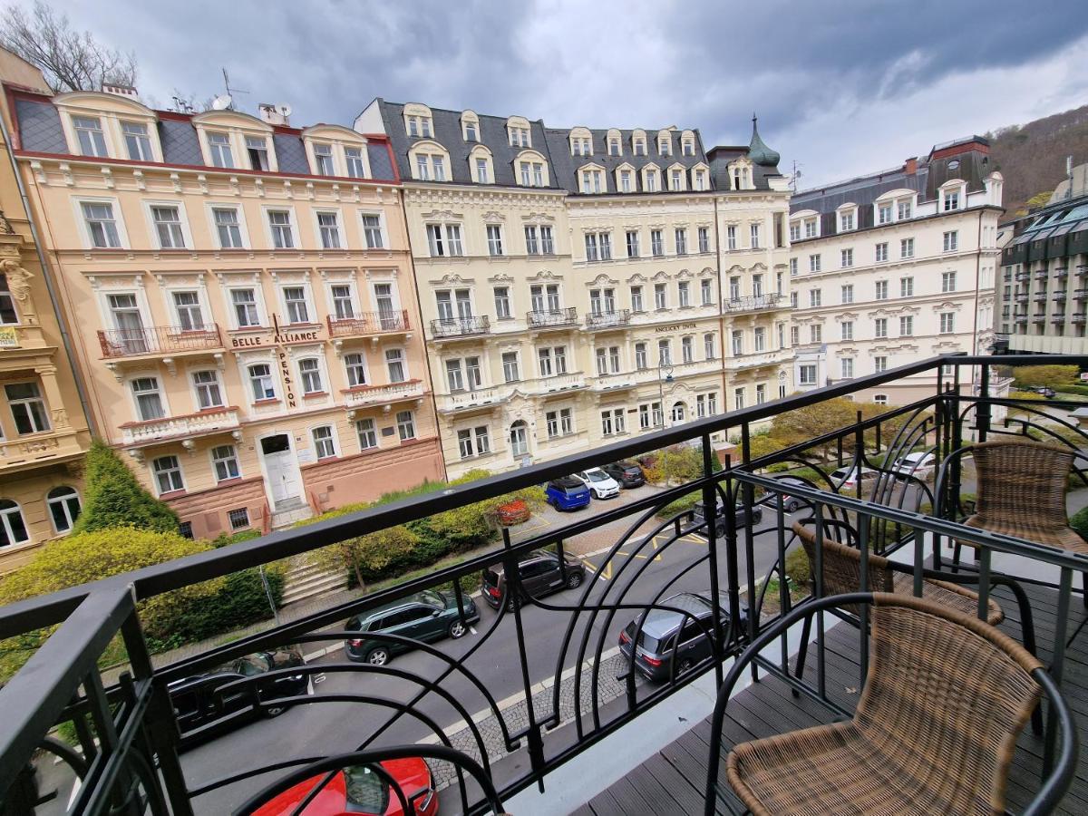 Spa Hotel Iris Karlsbad Exterior foto